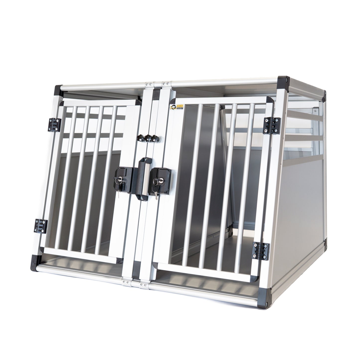 Hundebox_Doppelbox_Plus__Ansicht_von_Vorne_schraeg_rechts